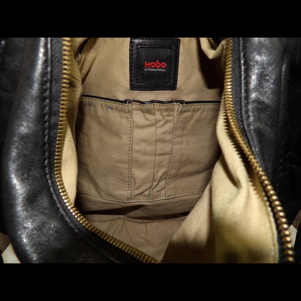 HOBO Black Leather Hobo Shoulder Bag - Picture 9 of 9